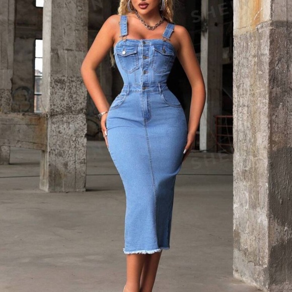 Buttoned Denim Dress with Slit Back - Picture 5 of 10